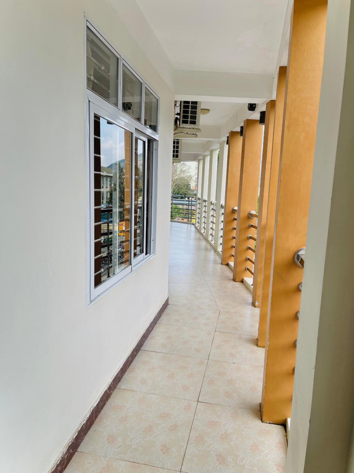 Thai Thinh Hotel Dong Van  Εξωτερικό φωτογραφία