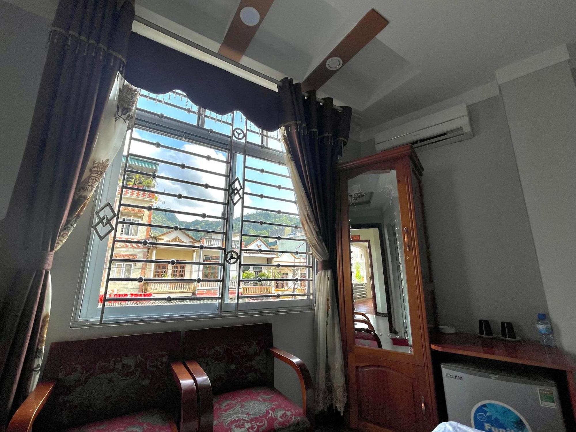 Thai Thinh Hotel Dong Van  Εξωτερικό φωτογραφία